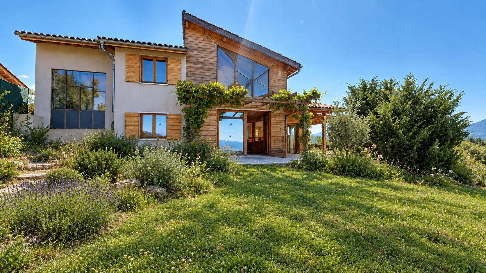 Maison Sigoyer 4 pièce bioclimatique passive avec atelier